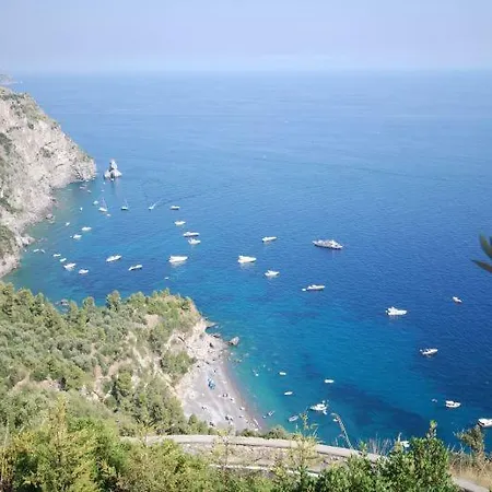 Sleeps 4 Pool Air Con Wifi * Positano